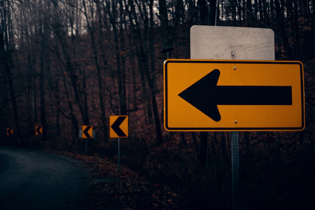 Photo Crossroads decision